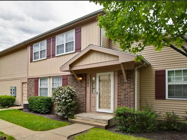 105 Lindenwood Ct, Vernon Hills, IL 60061
