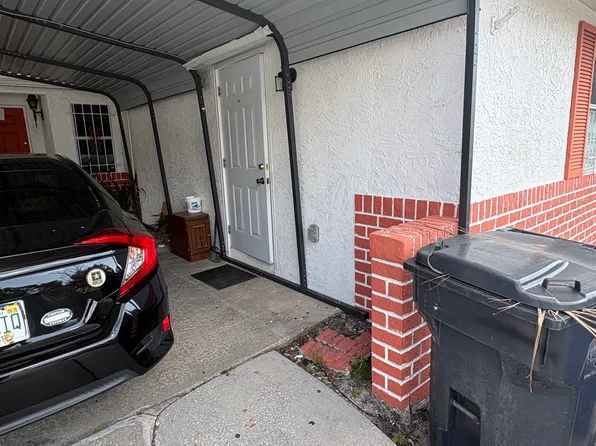 11613 Painted Hills Ln, Tampa, FL 33624