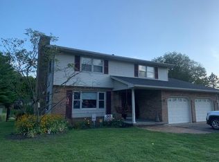 988 Heidi Rd, Bellefontaine, OH 43311
