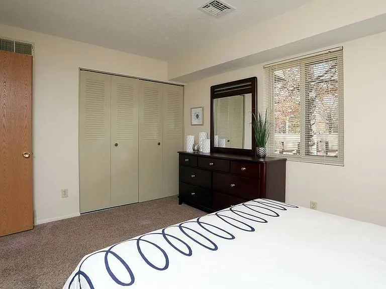 Peppertree Apartments — Photo 26