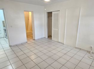 (Undisclosed Address), Hollywood, FL 33020