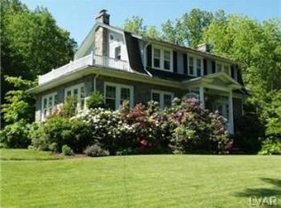 2260 Black River Rd, Bethlehem, PA 18015