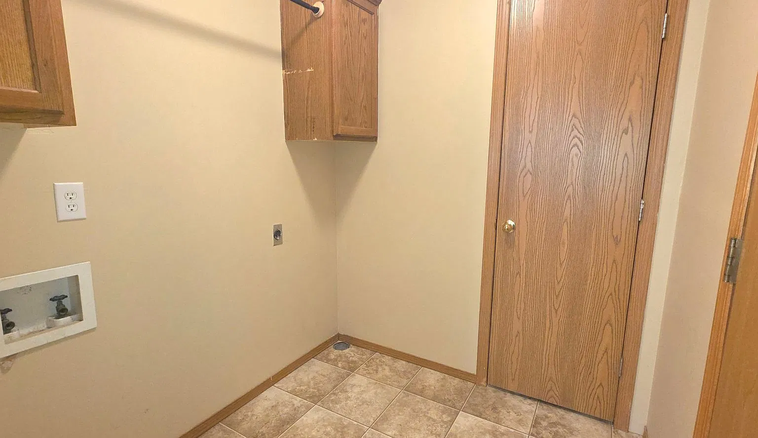 Nice 3 Bedroom 2 Bath in Strafford! $1395 — Photo 3