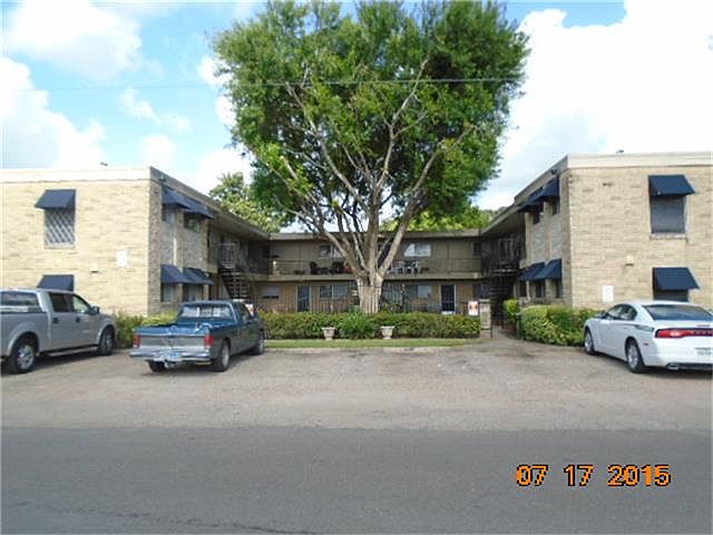 2nd image of 105 N Rockisland St APT 13