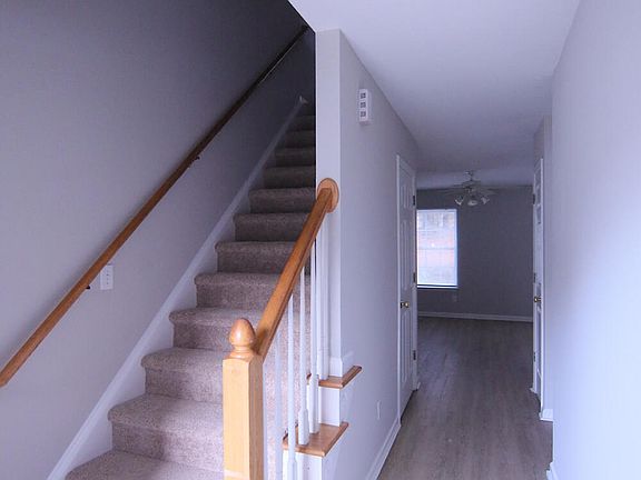 2nd image of 4275 Williamsbrook Ln #B