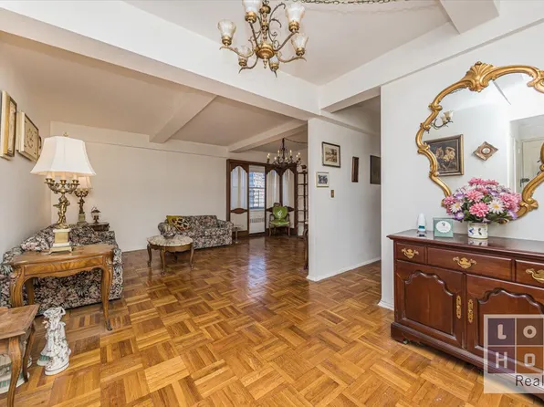 550 Grand Street image 1 of 12