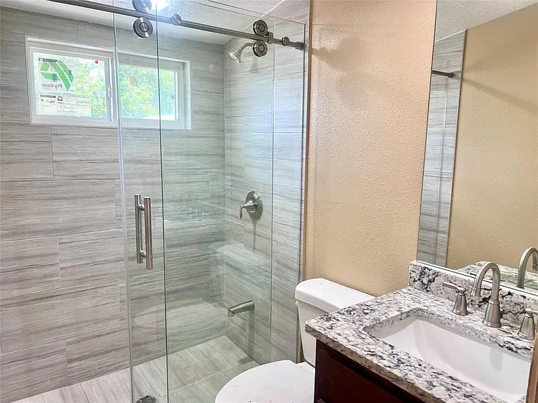 9115 Puritan Way — Photo 9