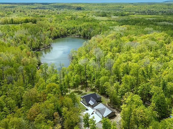 2nd image of 17585 S Crystal Springs Rd