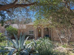 111 Duck Lake Dr, Lakeway, TX 78734