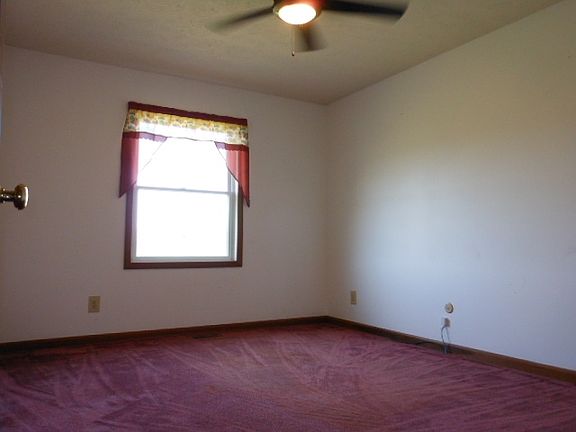 4th image of 17710 N County Road 425 E