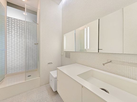 5th image of 110 Mercer St Floor 4