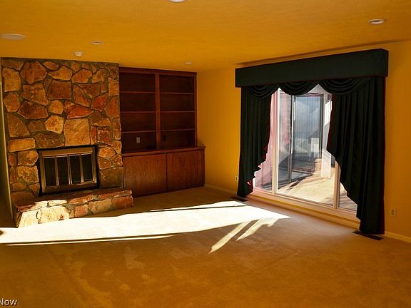 5th image of 11035 Westwind Ct