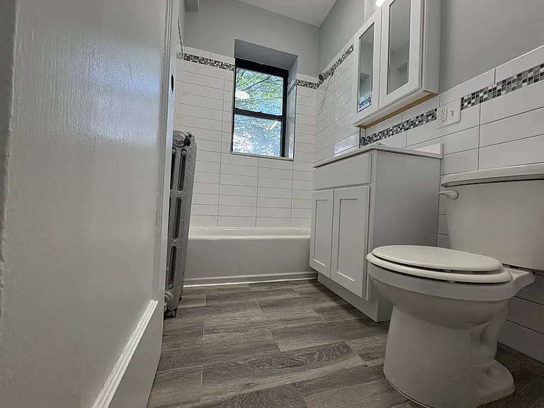 583 MT. Prospect Gardens — Photo 19