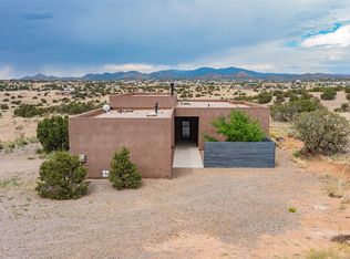 25 Spur Ranch Rd, Lamy, NM 87540