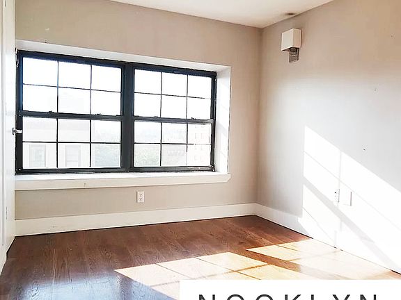 3rd image of 190 Jefferson St #3B
