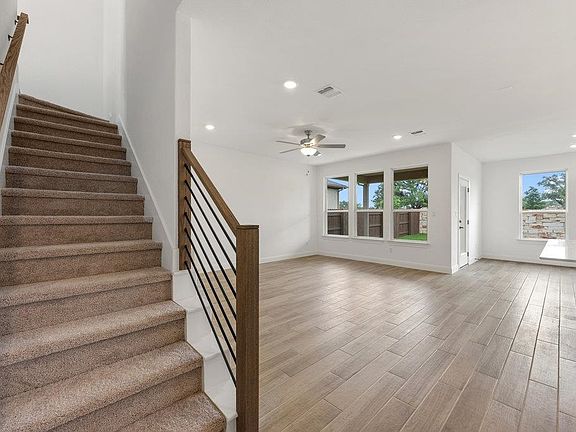 5th image of 109 Jasmine Lane