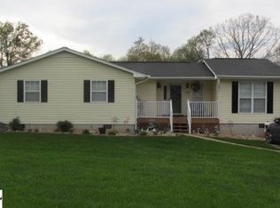 117 Cedar Creek Dr, Travelers Rest, SC 29690