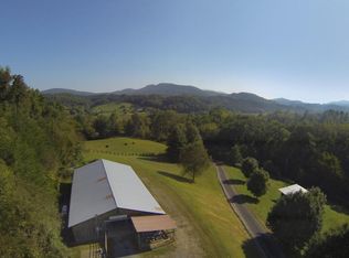 2920 Jones Cove Rd, Sevierville, TN 37876