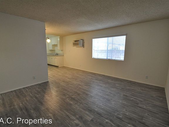 4th image of 6954 Woodman Ave #17289545