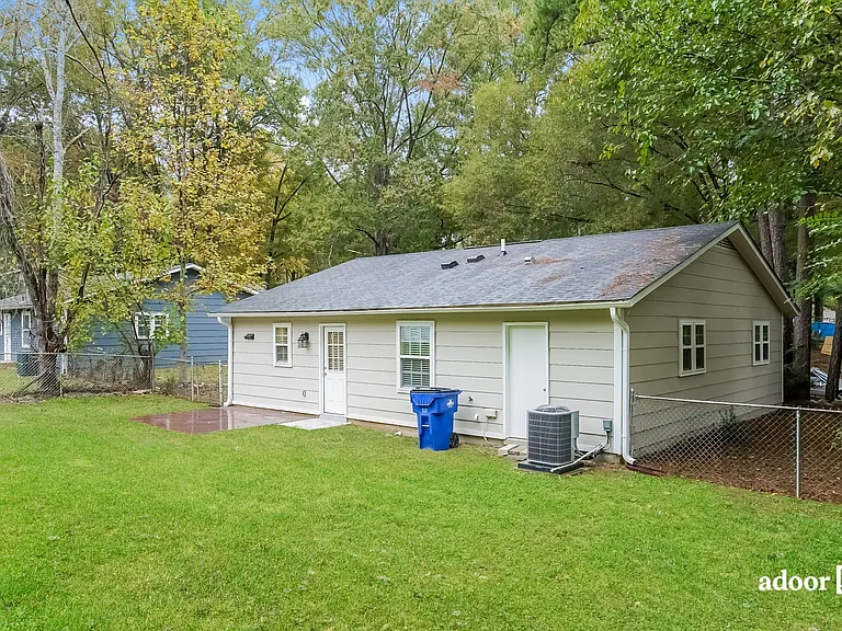 2524 Baney Ct — Photo 15