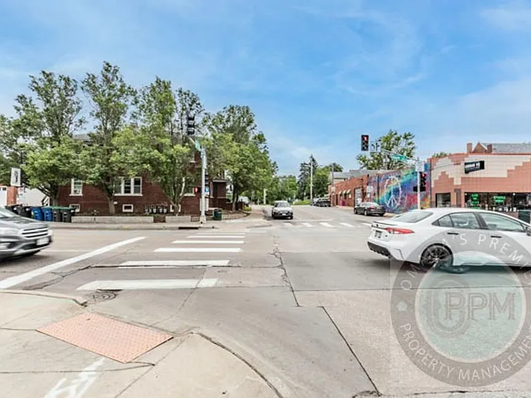2817 N 60th St — Photo 26