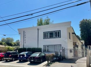 14948 Dickens St #8, Sherman Oaks, CA 91403