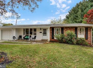 230 N 19th St, Camp Hill, PA