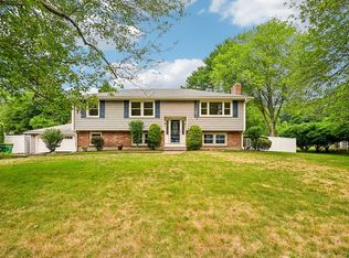 40 Scout Ln, North Attleboro, MA 02760