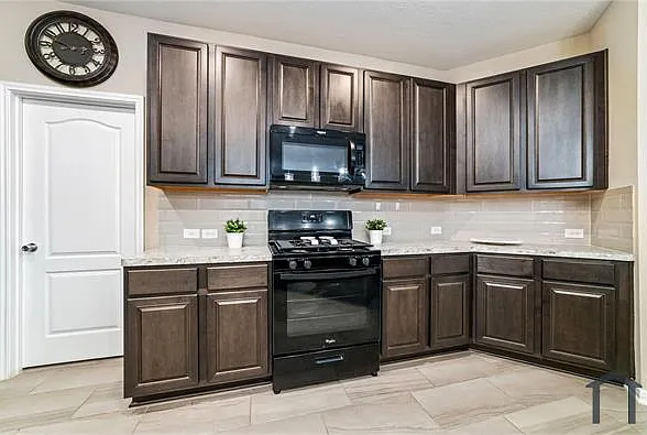 4706 Westfield Prairie Ct — Photo 29