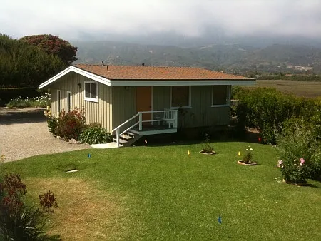 635 Sand Point Rd — Photo 6