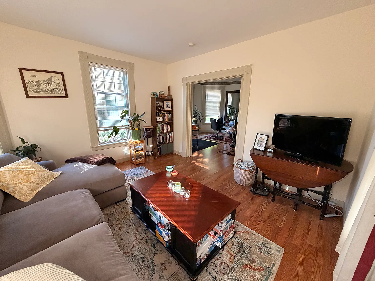 1 bed, 950 sqft, $1,850 — Photo 3