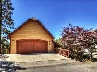 555 Sutter Ln, Lake Arrowhead, CA 92352