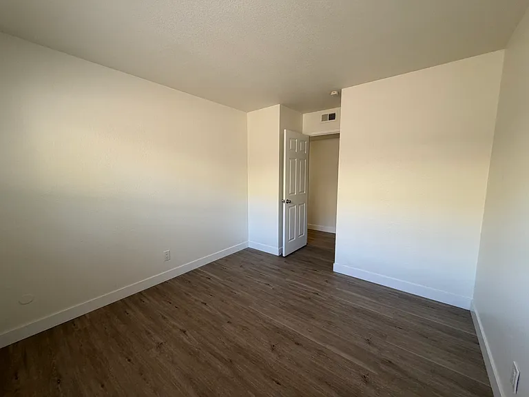 9083 Tuolumne Dr — Photo 17