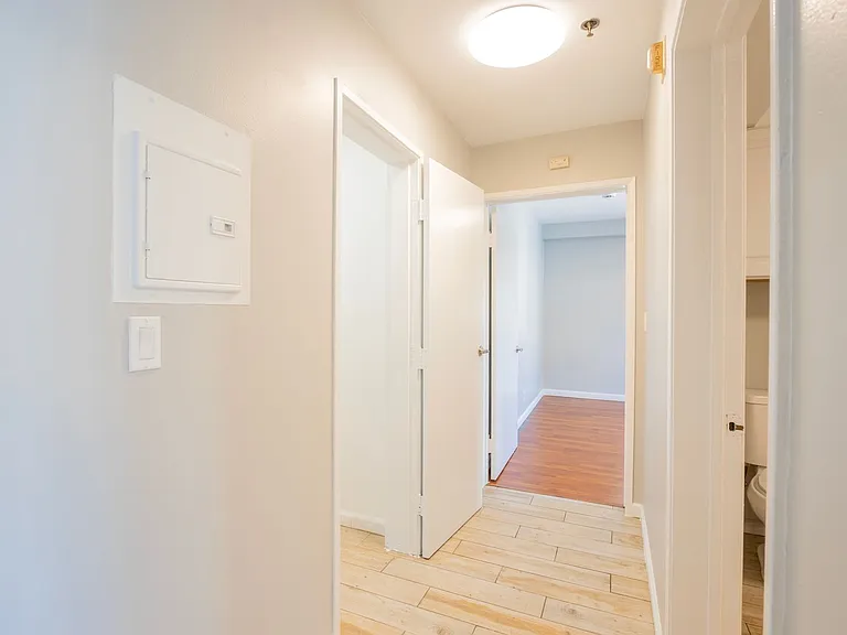6740 Franklin Pl — Photo 11