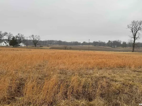 3 Dove Ln, Eldorado, IL 62930