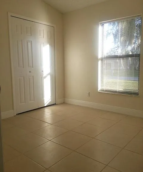 2341 Timbercreek Loop W — Photo 10