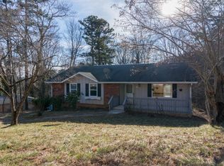 66 Waters Rd, Asheville, NC 28805