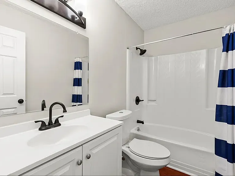1280 Johnson Lake Rd #A — Photo 3