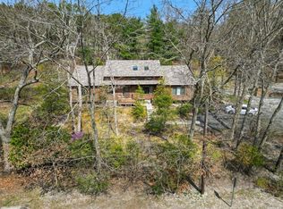 43 South St, Manorville, NY 11949