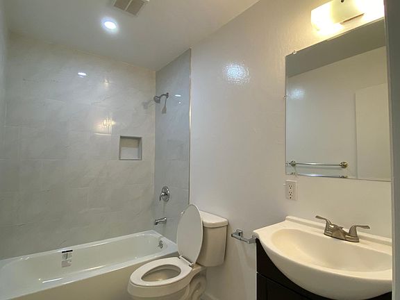 2nd image of 1737 Noranda Dr #3
