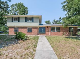 6318 Kellow Dr, Jacksonville, FL 32216