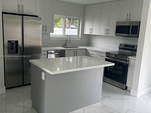 2nd image of 3321 NW 196th Ln