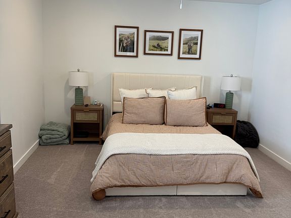 4th image of 217 N Loring Ave #217