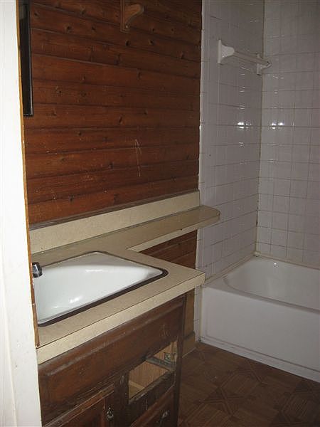 1228 Hickory 094
