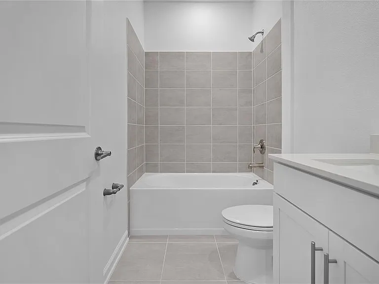 5529 Nina Way — Photo 20