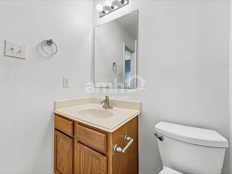 21447 Hannover Grove Ln — Photo 14