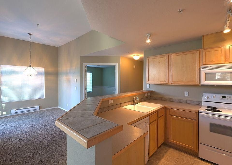 River Valley Apartments Renton, WA Zillow