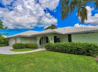 525 Pine Grove Ln, Naples, FL 34103