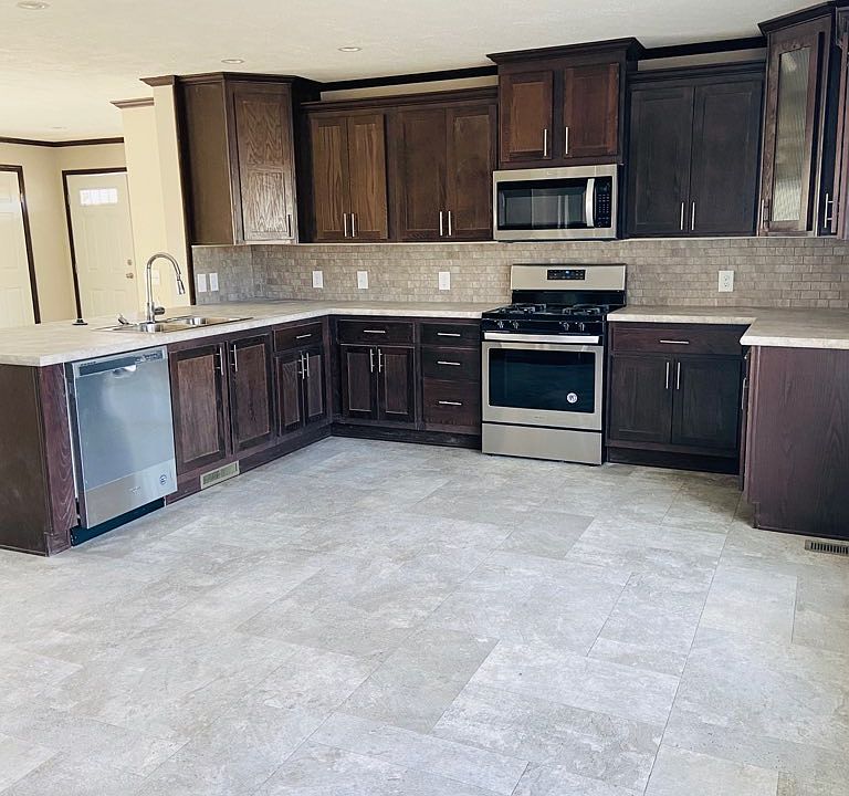 2nd image of 5120 Millstone Ln