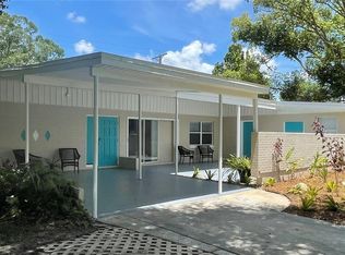 524 Courtney Dr, Temple Terrace, FL 33617